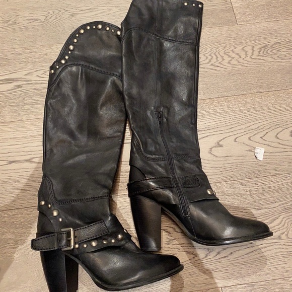 Black Leather studded to the knee Boots! - Picture 2 of 4